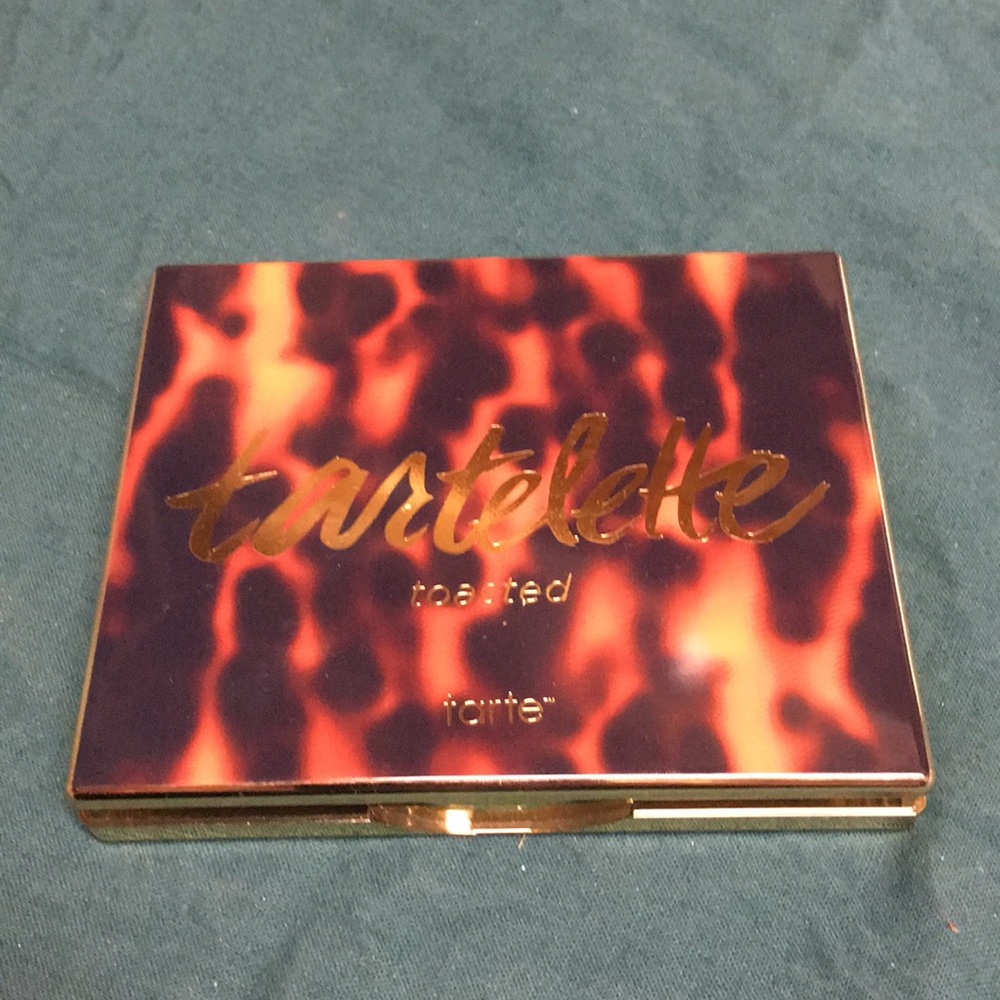 tarte - tartelette Toasted eyeshadow palette